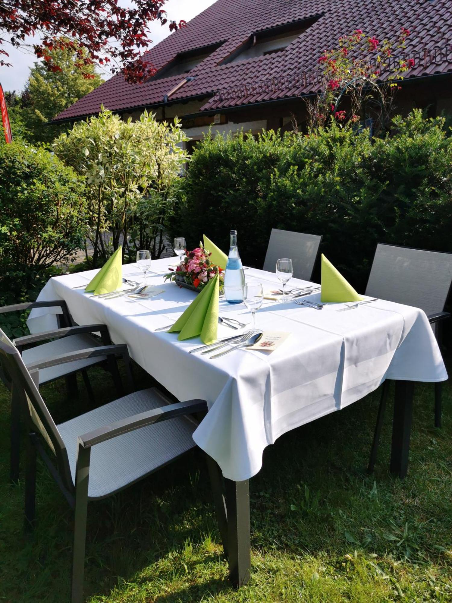 Stahlecker Hof Hotel Lichtenstein  ภายนอก รูปภาพ